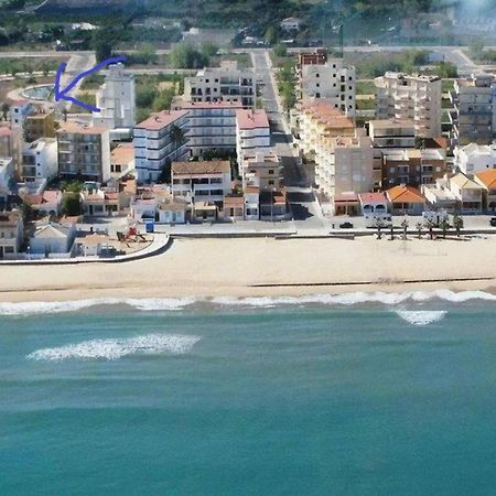 Piles - Apartment - Sleeps 7 - Parking - Seafront المظهر الخارجي الصورة