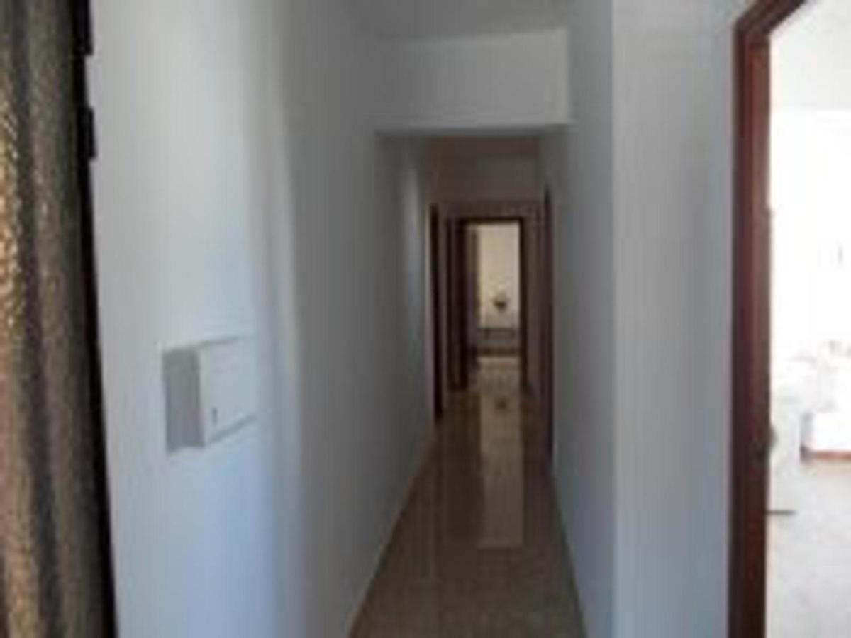 Piles - Apartment - Sleeps 7 - Parking - Seafront المظهر الخارجي الصورة