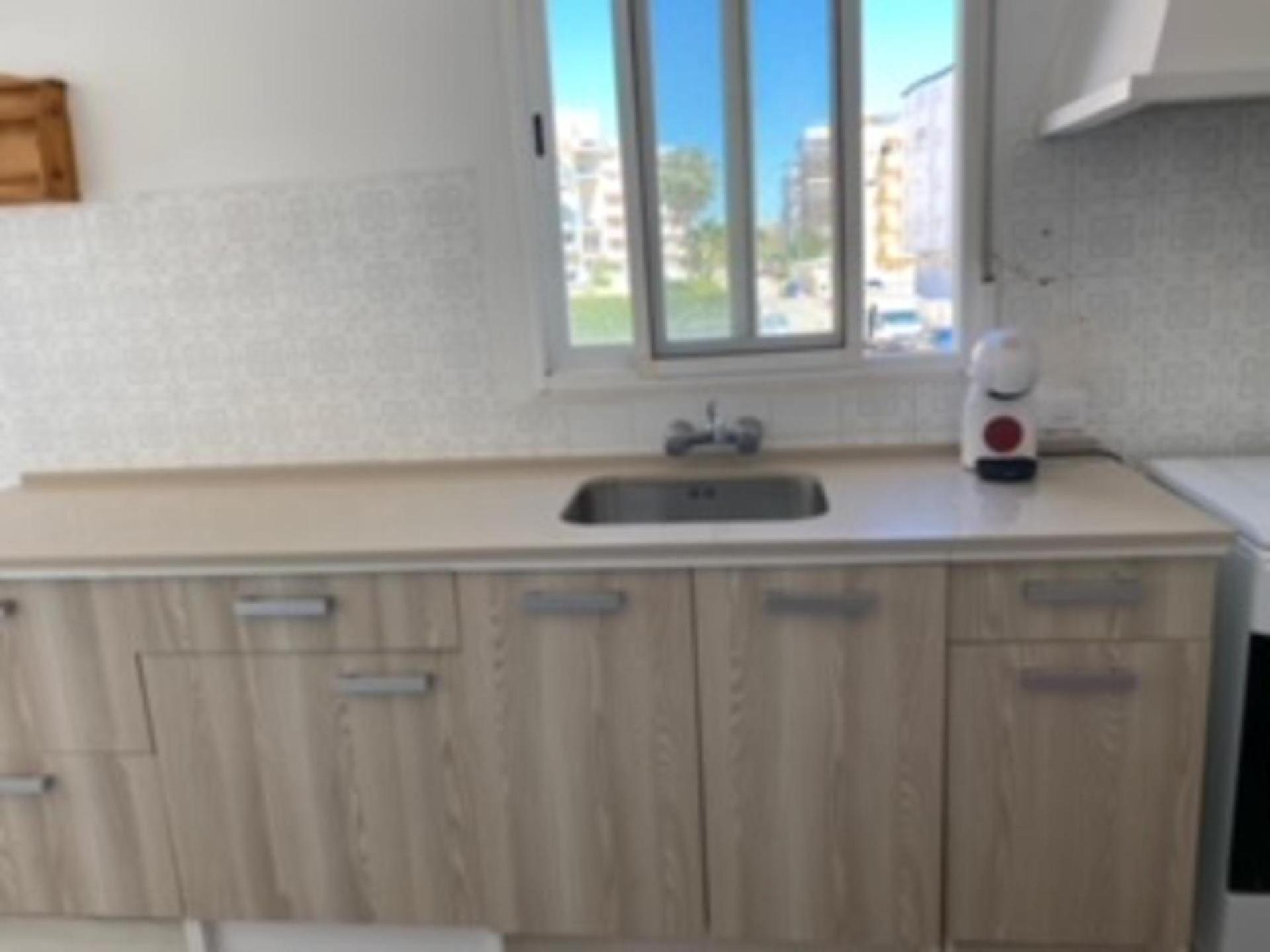 Piles - Apartment - Sleeps 7 - Parking - Seafront المظهر الخارجي الصورة
